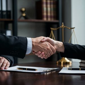 legal agreement handshake (1)